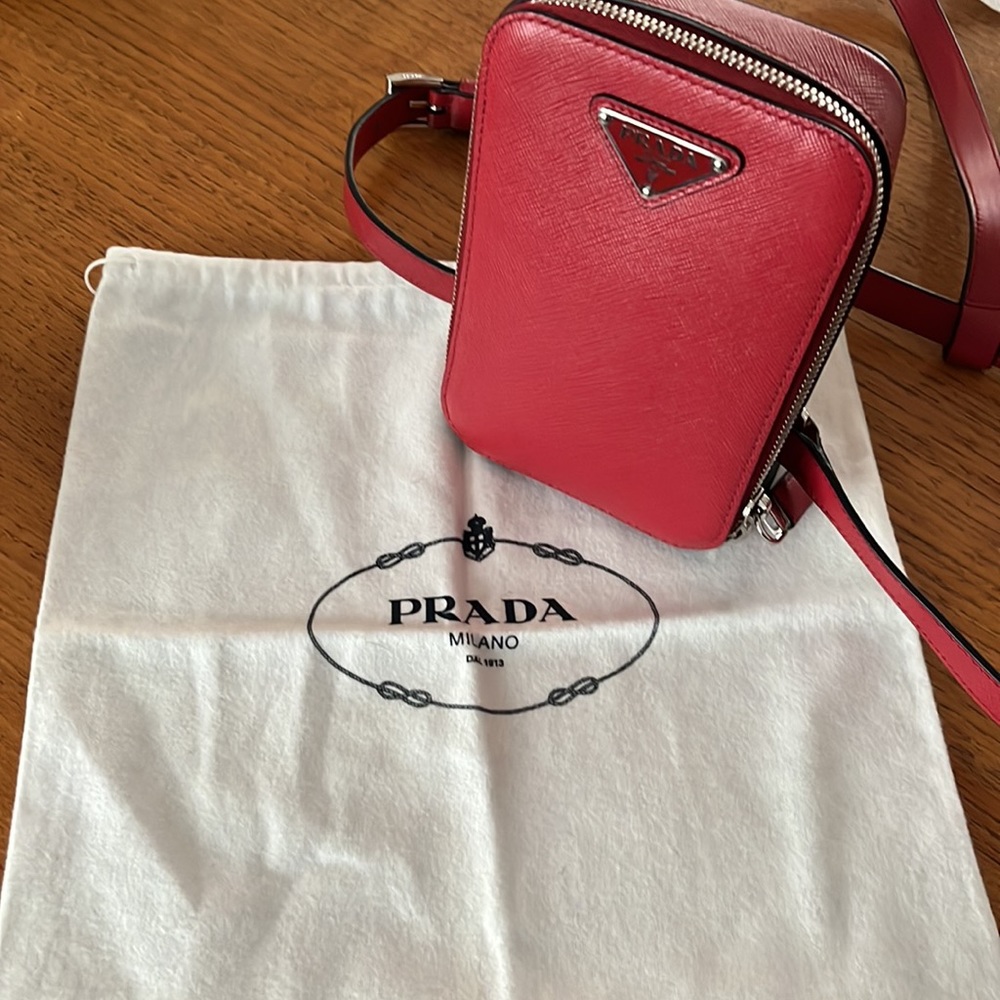 Beautiful Authentic Prada unisex bag BRAND NEW - Picture 7 of 12
